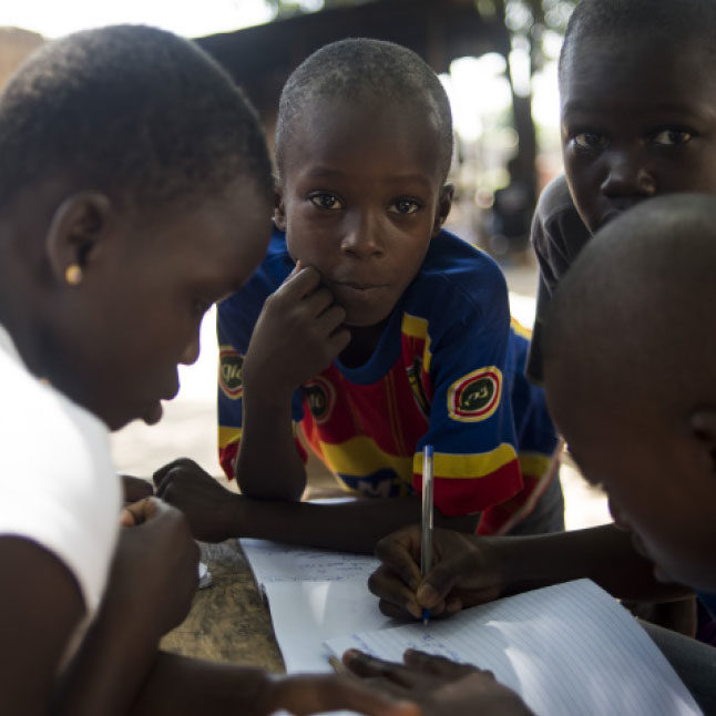 international-volunteer international-volunteer